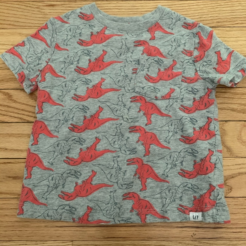 2t t-shirt bundle - Picture 2 of 12